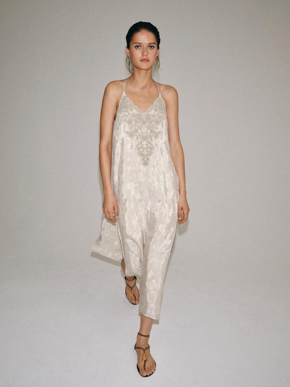 NWT Zara Woman Bloggers Fav ZW COLLECTION EMBROIDERED JACQUARD DRESS Size S